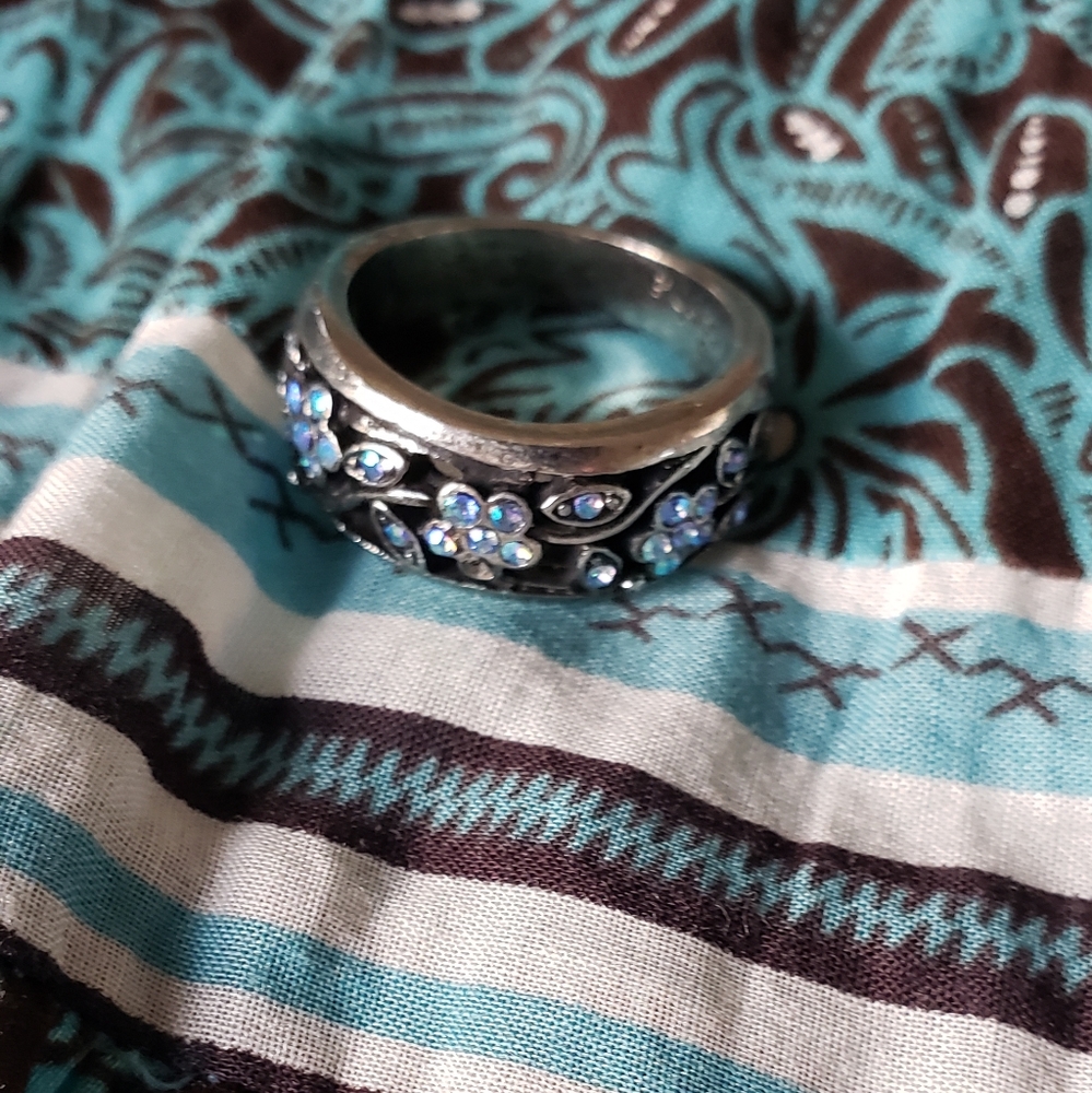 Lia Sophia silver tone floral band